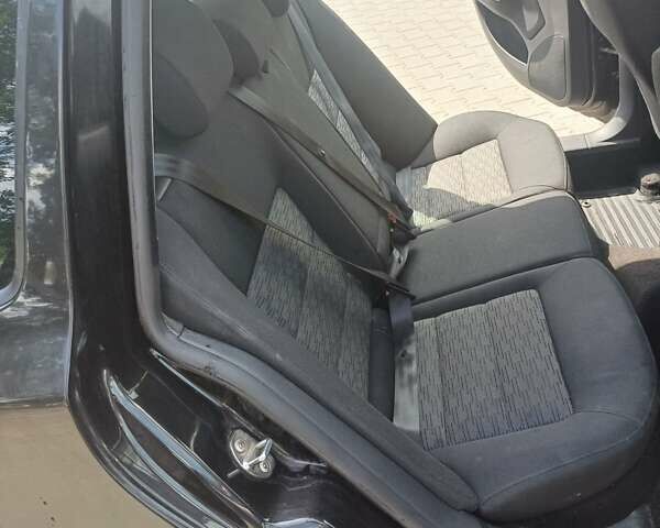 Черный Шкода Октавия, объемом двигателя 1.6 л и пробегом 192 тыс. км за 8500 $, фото 4 на Automoto.ua