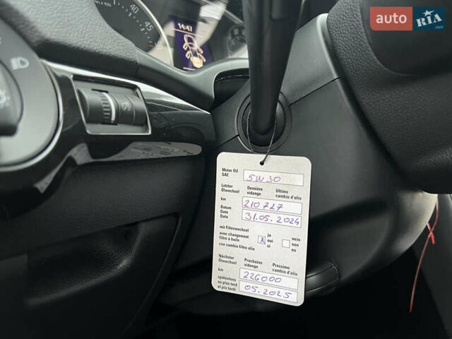 Черный Шкода Октавия, объемом двигателя 2 л и пробегом 229 тыс. км за 11650 $, фото 65 на Automoto.ua