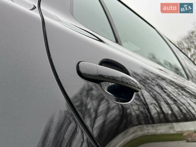 Черный Шкода Октавия, объемом двигателя 2 л и пробегом 229 тыс. км за 11650 $, фото 47 на Automoto.ua