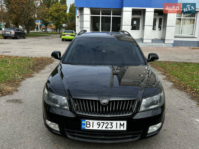 Черный Шкода Октавия, объемом двигателя 1.8 л и пробегом 255 тыс. км за 6900 $, фото 3 на Automoto.ua
