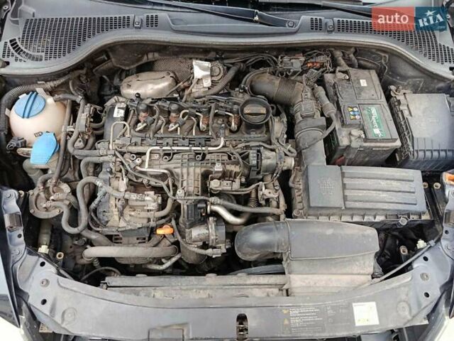 Черный Шкода Октавия, объемом двигателя 1.6 л и пробегом 258 тыс. км за 8600 $, фото 15 на Automoto.ua