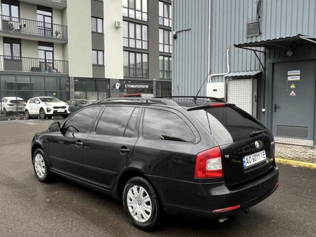 Чорний Шкода Октавія, об'ємом двигуна 1.6 л та пробігом 260 тис. км за 6450 $, фото 4 на Automoto.ua