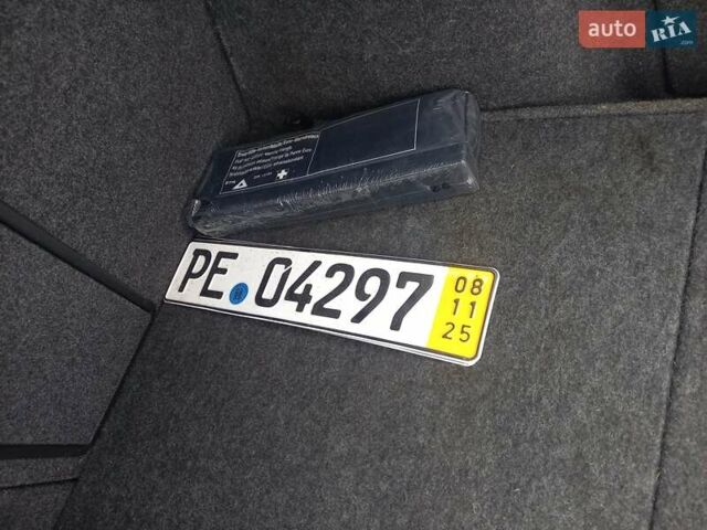 Черный Шкода Октавия, объемом двигателя 1.2 л и пробегом 186 тыс. км за 5950 $, фото 9 на Automoto.ua