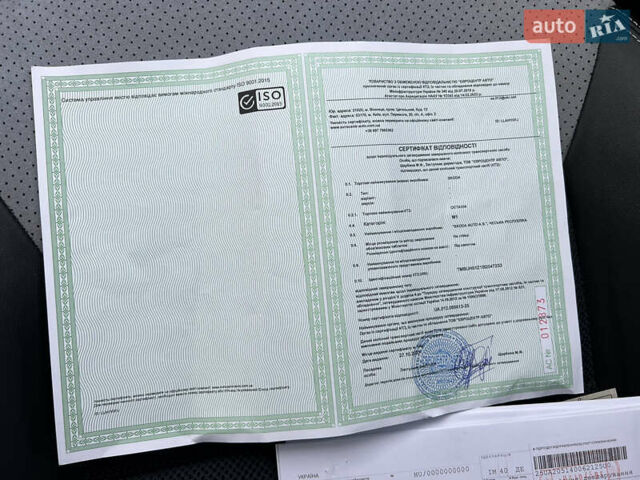 Черный Шкода Октавия, объемом двигателя 2 л и пробегом 265 тыс. км за 11950 $, фото 111 на Automoto.ua