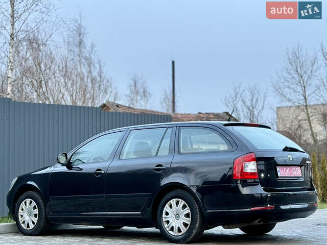 Черный Шкода Октавия, объемом двигателя 1.6 л и пробегом 202 тыс. км за 7490 $, фото 109 на Automoto.ua