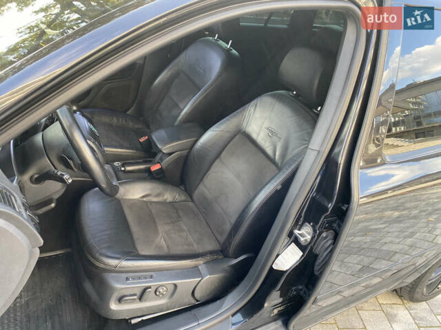 Черный Шкода Октавия, объемом двигателя 2 л и пробегом 320 тыс. км за 10000 $, фото 13 на Automoto.ua