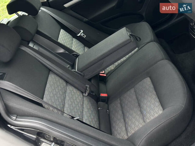 Чорний Шкода Октавія, об'ємом двигуна 1.6 л та пробігом 202 тис. км за 7650 $, фото 63 на Automoto.ua