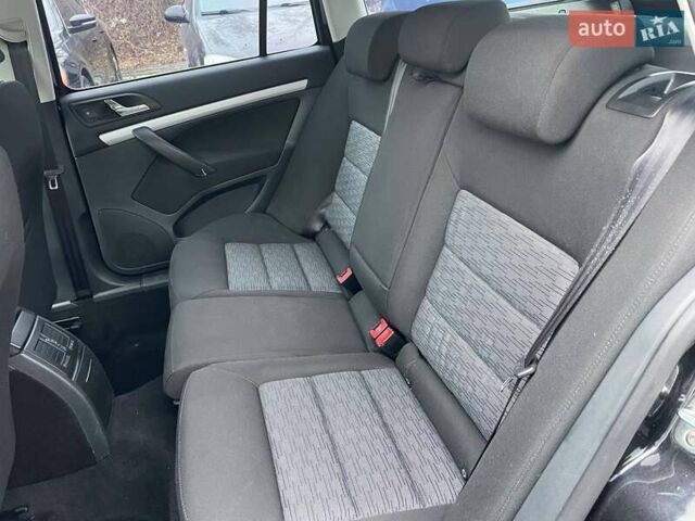 Черный Шкода Октавия, объемом двигателя 1.6 л и пробегом 176 тыс. км за 7550 $, фото 9 на Automoto.ua