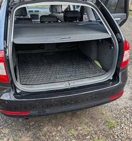 Черный Шкода Октавия, объемом двигателя 1.39 л и пробегом 258 тыс. км за 7200 $, фото 28 на Automoto.ua