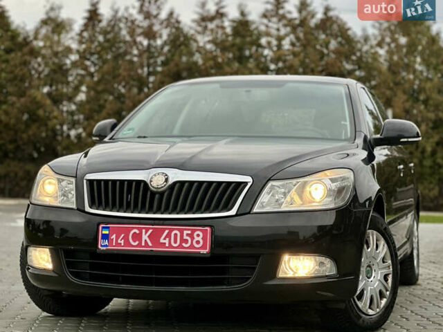 Чорний Шкода Октавія, об'ємом двигуна 1.6 л та пробігом 202 тис. км за 7650 $, фото 2 на Automoto.ua