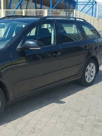 Черный Шкода Октавия, объемом двигателя 1.6 л и пробегом 260 тыс. км за 7650 $, фото 5 на Automoto.ua