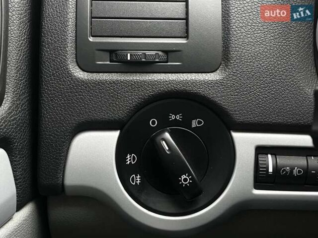 Черный Шкода Октавия, объемом двигателя 1.8 л и пробегом 188 тыс. км за 9200 $, фото 18 на Automoto.ua