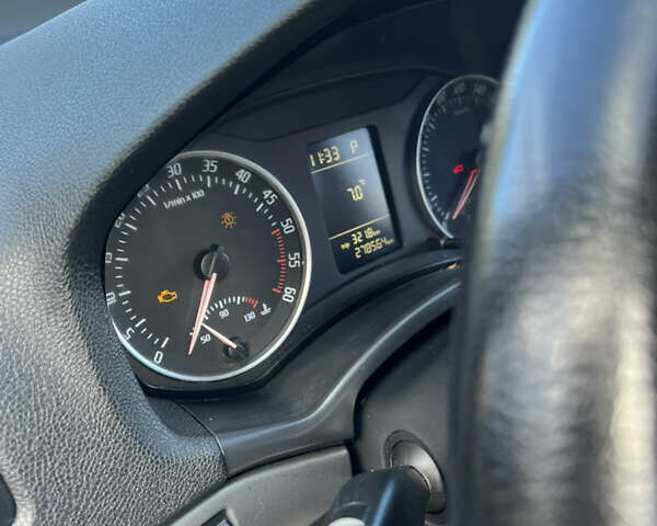 Чорний Шкода Октавія, об'ємом двигуна 1.6 л та пробігом 276 тис. км за 9300 $, фото 13 на Automoto.ua