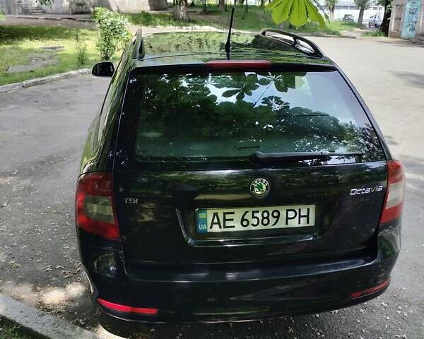 Черный Шкода Октавия, объемом двигателя 1.4 л и пробегом 260 тыс. км за 7400 $, фото 2 на Automoto.ua