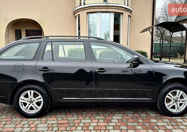 Чорний Шкода Октавія, об'ємом двигуна 1.6 л та пробігом 114 тис. км за 8299 $, фото 9 на Automoto.ua