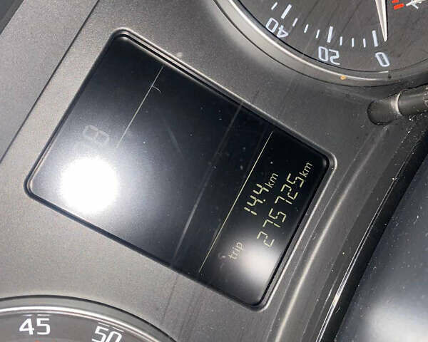 Черный Шкода Октавия, объемом двигателя 1.6 л и пробегом 275 тыс. км за 7800 $, фото 24 на Automoto.ua