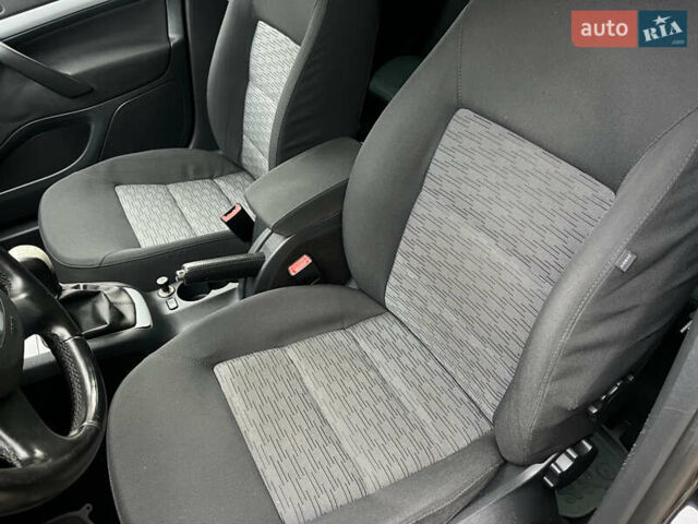 Черный Шкода Октавия, объемом двигателя 1.4 л и пробегом 229 тыс. км за 7800 $, фото 13 на Automoto.ua