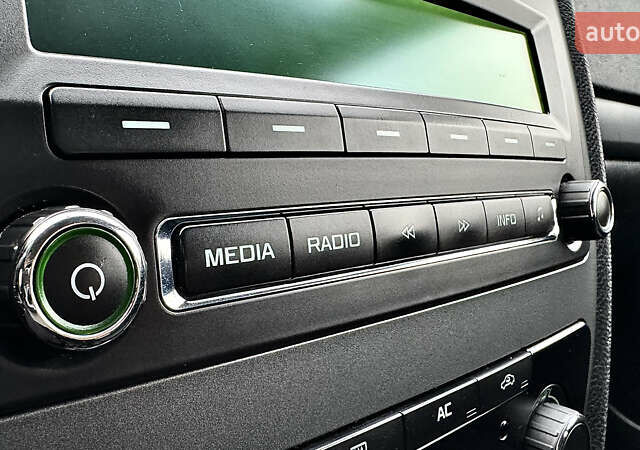 Чорний Шкода Октавія, об'ємом двигуна 1.6 л та пробігом 114 тис. км за 8299 $, фото 66 на Automoto.ua