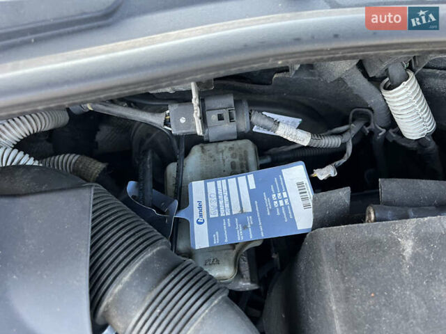 Черный Шкода Октавия, объемом двигателя 1.6 л и пробегом 226 тыс. км за 7850 $, фото 12 на Automoto.ua