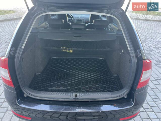 Черный Шкода Октавия, объемом двигателя 1.4 л и пробегом 226 тыс. км за 7900 $, фото 16 на Automoto.ua