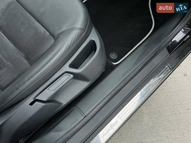 Черный Шкода Октавия, объемом двигателя 2 л и пробегом 229 тыс. км за 11650 $, фото 92 на Automoto.ua