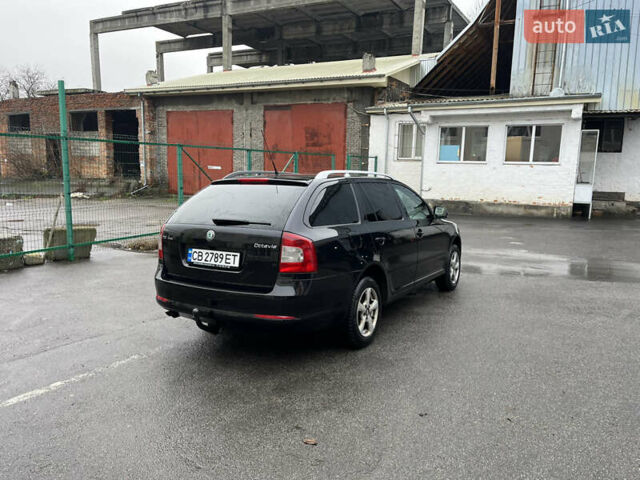 Черный Шкода Октавия, объемом двигателя 1.6 л и пробегом 315 тыс. км за 7200 $, фото 4 на Automoto.ua
