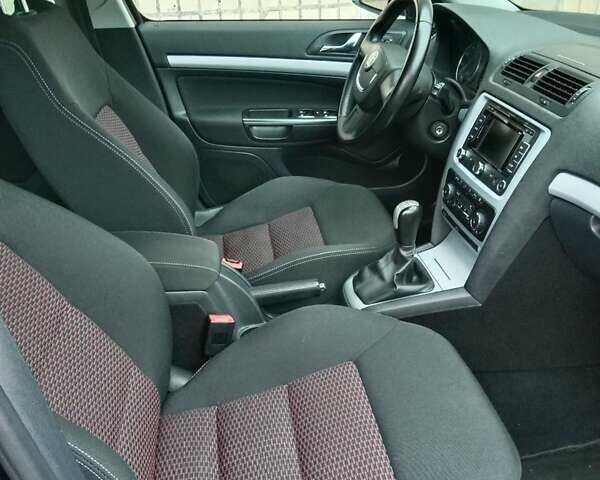Чорний Шкода Октавія, об'ємом двигуна 1.39 л та пробігом 170 тис. км за 8500 $, фото 15 на Automoto.ua