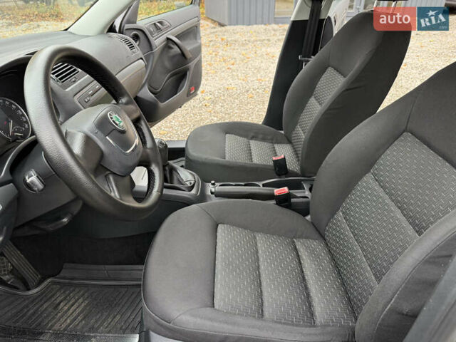 Черный Шкода Октавия, объемом двигателя 0 л и пробегом 167 тыс. км за 8100 $, фото 26 на Automoto.ua