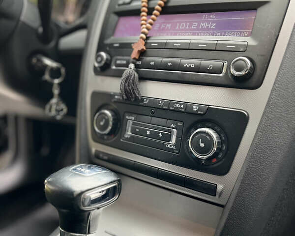 Чорний Шкода Октавія, об'ємом двигуна 1.39 л та пробігом 221 тис. км за 6600 $, фото 19 на Automoto.ua