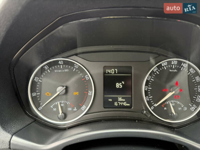 Черный Шкода Октавия, объемом двигателя 0 л и пробегом 167 тыс. км за 8100 $, фото 29 на Automoto.ua