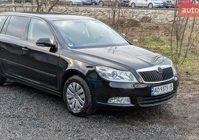 Черный Шкода Октавия, объемом двигателя 1.39 л и пробегом 258 тыс. км за 7200 $, фото 1 на Automoto.ua