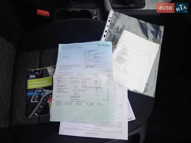 Черный Шкода Октавия, объемом двигателя 1.2 л и пробегом 186 тыс. км за 5950 $, фото 30 на Automoto.ua