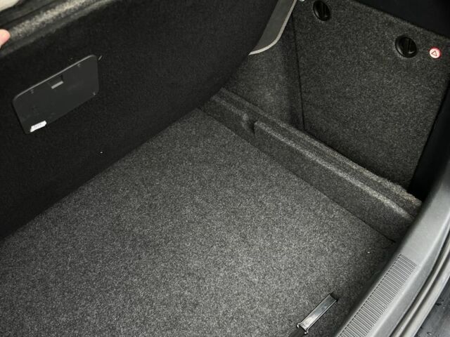 Чорний Шкода Октавія, об'ємом двигуна 1.6 л та пробігом 260 тис. км за 6450 $, фото 12 на Automoto.ua