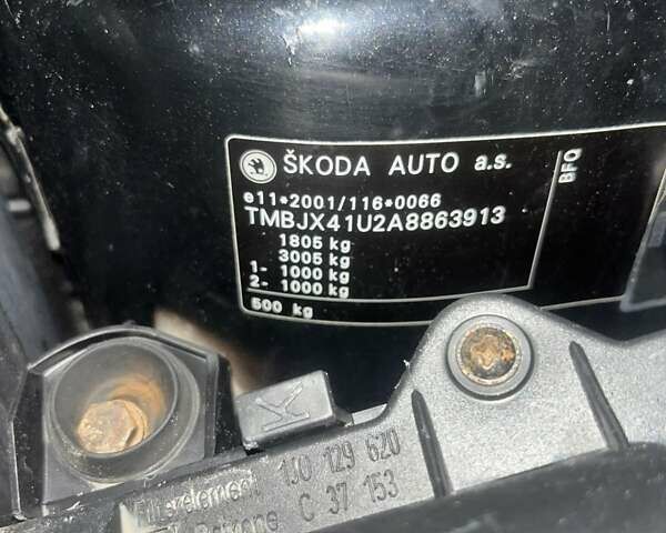 Черный Шкода Октавия, объемом двигателя 1.6 л и пробегом 198 тыс. км за 6700 $, фото 24 на Automoto.ua