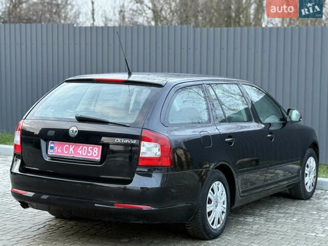 Черный Шкода Октавия, объемом двигателя 1.6 л и пробегом 202 тыс. км за 7490 $, фото 87 на Automoto.ua