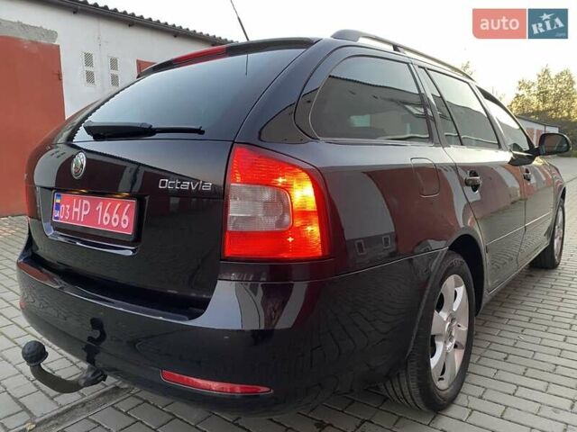 Черный Шкода Октавия, объемом двигателя 1.99 л и пробегом 277 тыс. км за 9450 $, фото 13 на Automoto.ua