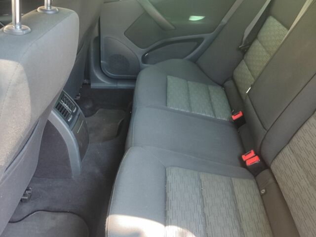 Черный Шкода Октавия, объемом двигателя 1.8 л и пробегом 251 тыс. км за 8000 $, фото 6 на Automoto.ua