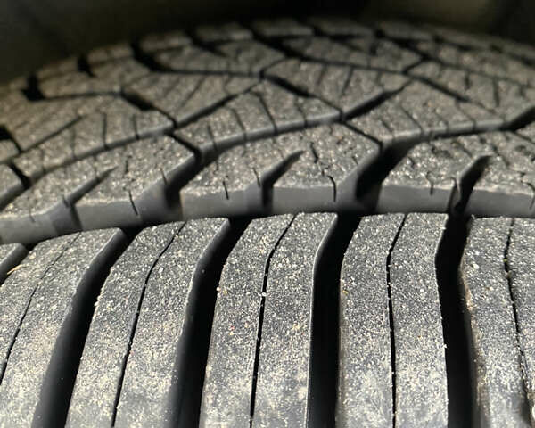 Чорний Шкода Октавія, об'ємом двигуна 2 л та пробігом 241 тис. км за 8800 $, фото 14 на Automoto.ua