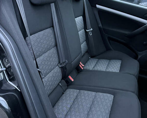 Черный Шкода Октавия, объемом двигателя 1.6 л и пробегом 202 тыс. км за 7490 $, фото 32 на Automoto.ua