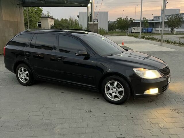 Черный Шкода Октавия, объемом двигателя 1.9 л и пробегом 380 тыс. км за 6400 $, фото 3 на Automoto.ua