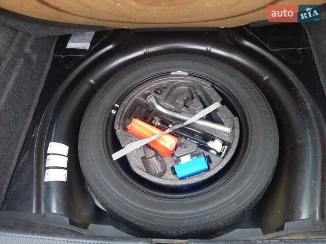 Черный Шкода Октавия, объемом двигателя 1.2 л и пробегом 186 тыс. км за 5950 $, фото 10 на Automoto.ua