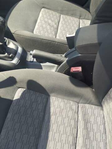 Черный Шкода Октавия, объемом двигателя 1.6 л и пробегом 260 тыс. км за 7650 $, фото 14 на Automoto.ua