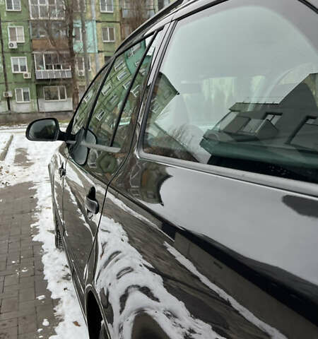 Чорний Шкода Октавія, об'ємом двигуна 1.4 л та пробігом 202 тис. км за 7200 $, фото 10 на Automoto.ua