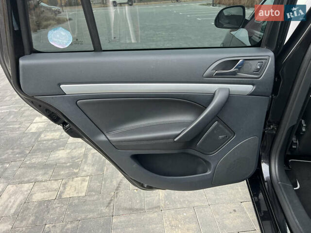 Черный Шкода Октавия, объемом двигателя 2 л и пробегом 265 тыс. км за 11950 $, фото 48 на Automoto.ua