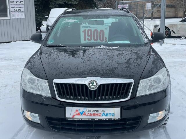 Чорний Шкода Октавія, об'ємом двигуна 1.4 л та пробігом 202 тис. км за 7200 $, фото 1 на Automoto.ua