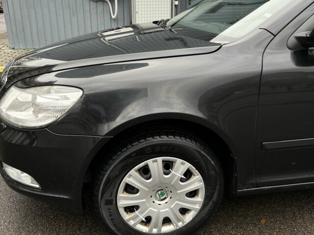 Чорний Шкода Октавія, об'ємом двигуна 1.6 л та пробігом 260 тис. км за 6450 $, фото 9 на Automoto.ua