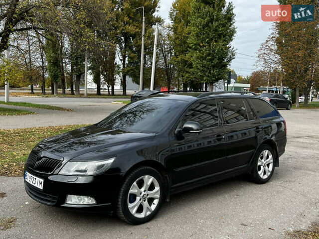Черный Шкода Октавия, объемом двигателя 1.8 л и пробегом 255 тыс. км за 6900 $, фото 4 на Automoto.ua