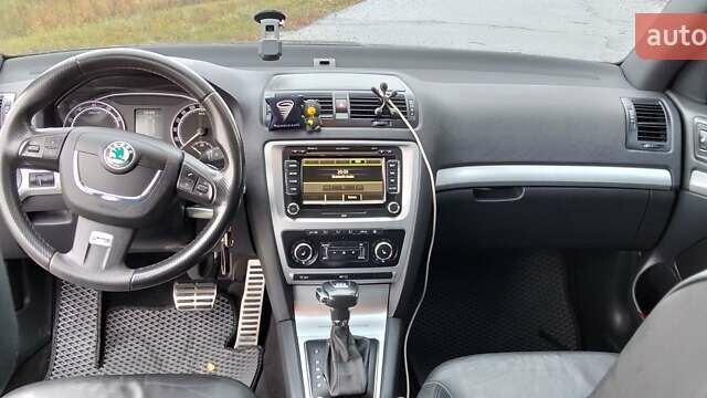 Черный Шкода Октавия, объемом двигателя 2 л и пробегом 220 тыс. км за 10500 $, фото 16 на Automoto.ua