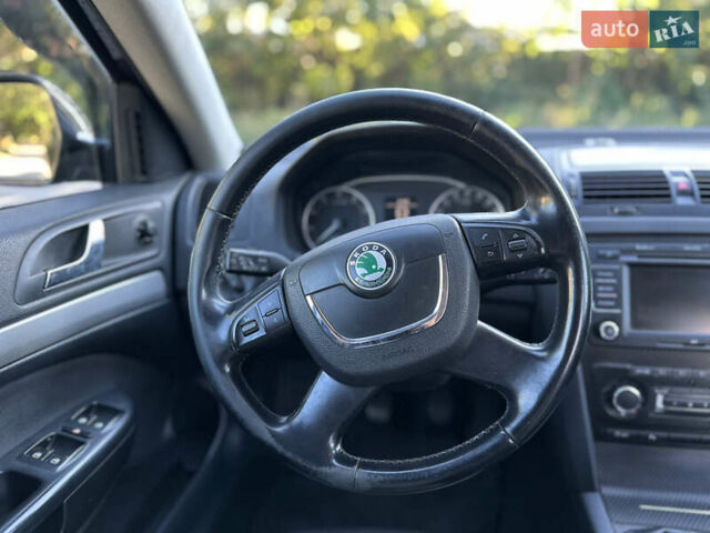 Чорний Шкода Октавія, об'ємом двигуна 1.8 л та пробігом 314 тис. км за 7300 $, фото 43 на Automoto.ua