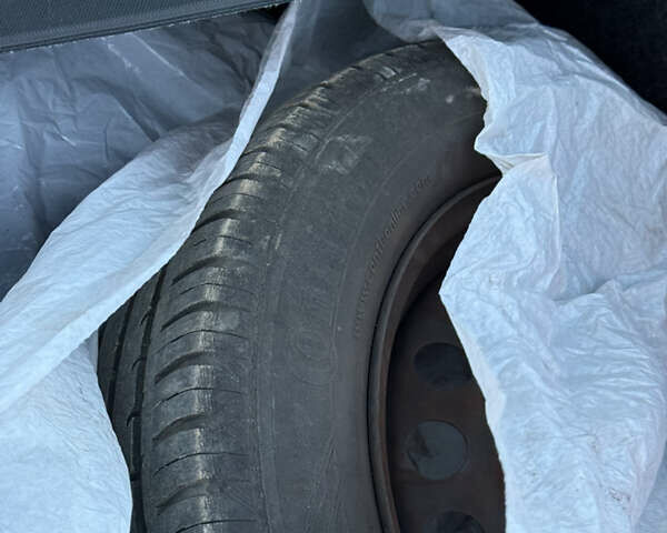 Черный Шкода Октавия, объемом двигателя 1.6 л и пробегом 202 тыс. км за 7490 $, фото 7 на Automoto.ua